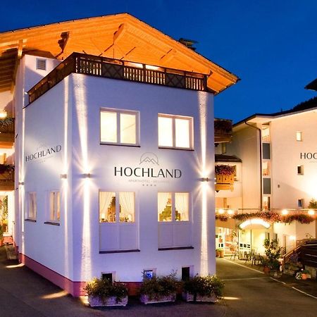 Aparthotel Hochland Gmbh Nauders Exteriör bild