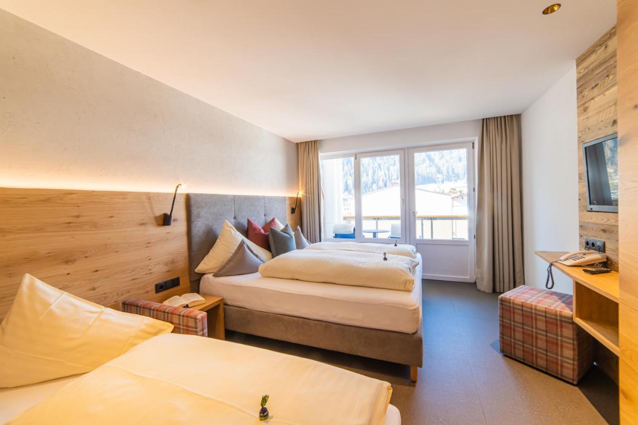 Aparthotel Hochland Gmbh Nauders Exteriör bild