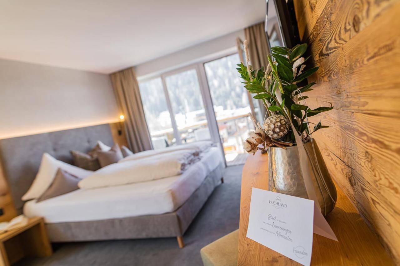 Aparthotel Hochland Gmbh Nauders Exteriör bild