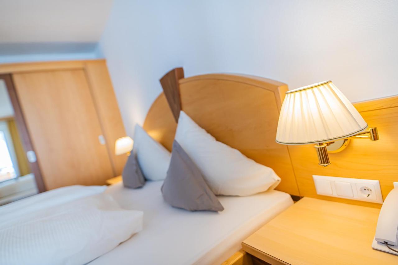 Aparthotel Hochland Gmbh Nauders Exteriör bild