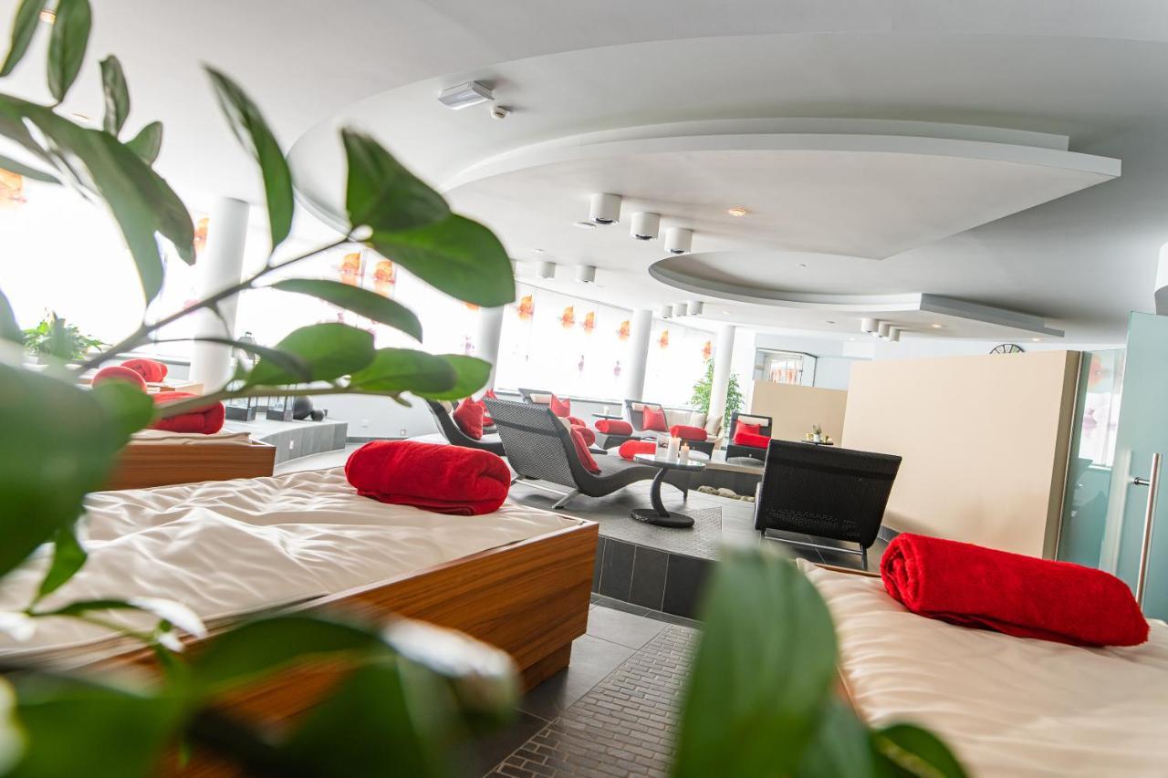 Aparthotel Hochland Gmbh Nauders Exteriör bild