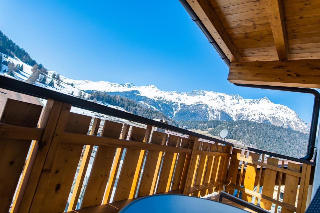 Aparthotel Hochland Gmbh Nauders Exteriör bild