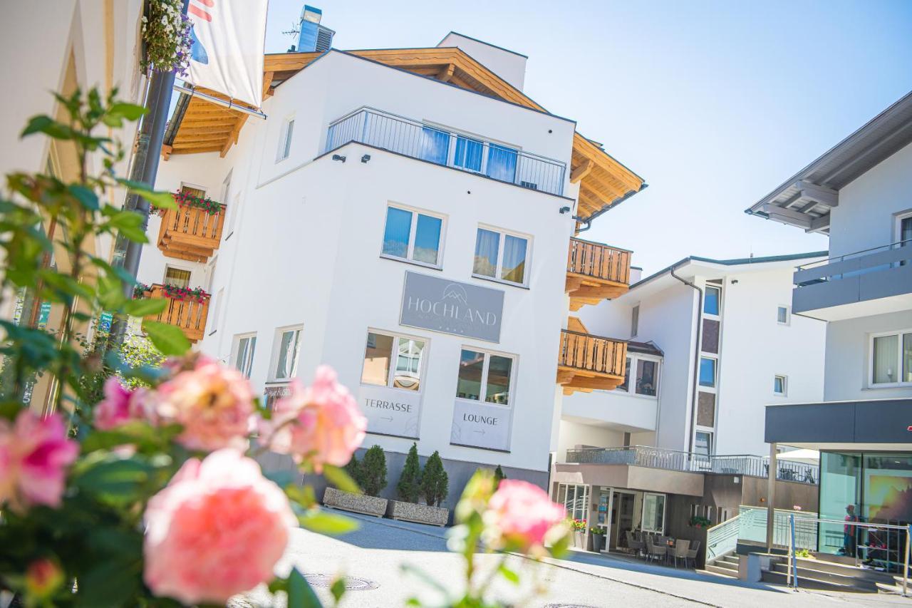 Aparthotel Hochland Gmbh Nauders Exteriör bild